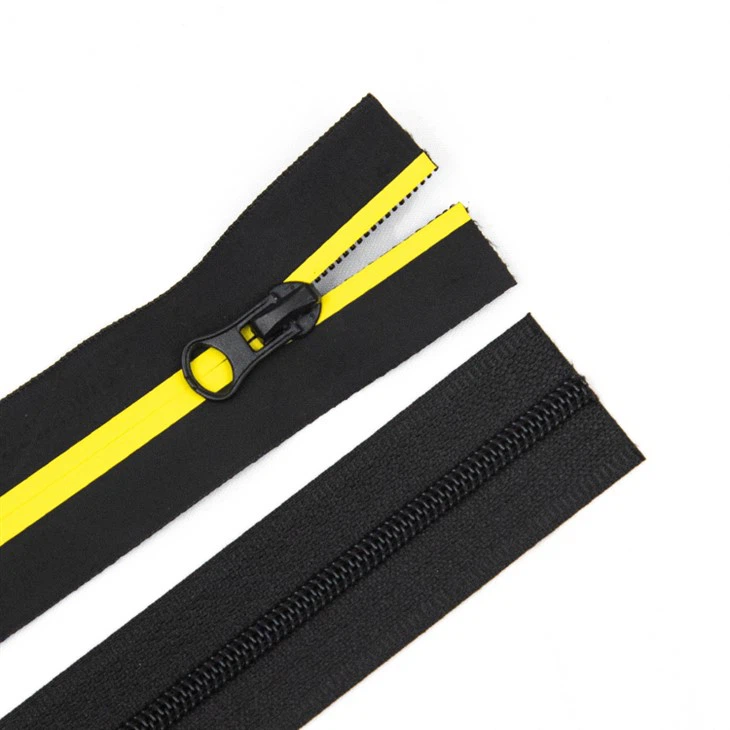 Water Repellent Zipper